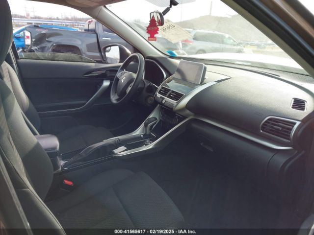 2018 MITSUBISHI ECLIPSE CROSS JA4AT4AA2JZ061576 Photo 4
