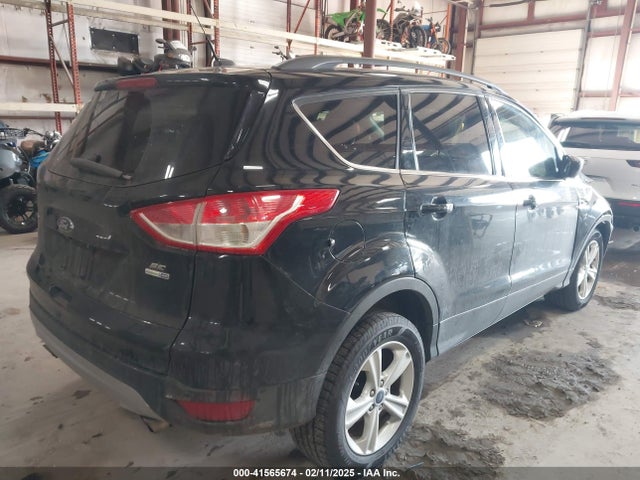 1FMCU9GX2GUC69673 Ford ESCAPE SE