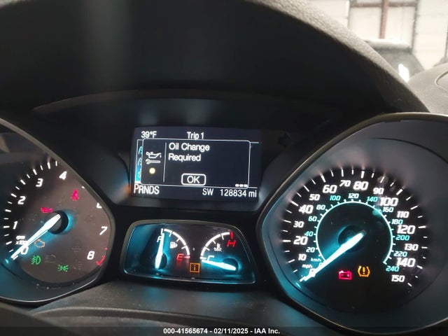 1FMCU9GX2GUC69673 Ford ESCAPE SE