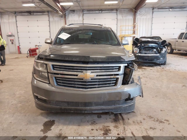 Chevrolet Suburban Premier 2019 1GNSKJKC1KR291629 Image 12