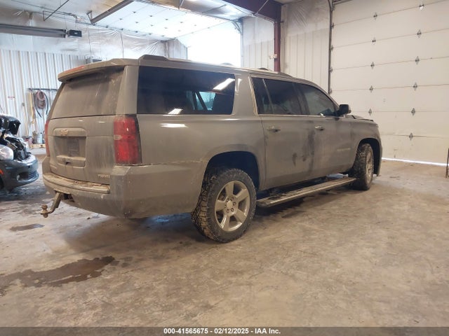 Chevrolet Suburban Premier 2019 1GNSKJKC1KR291629 Image 4