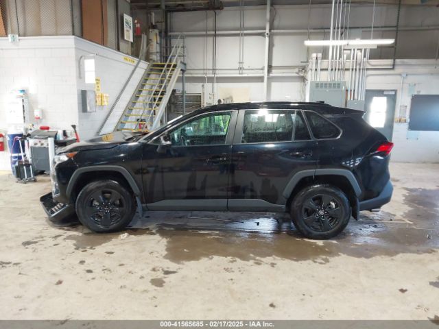 2T3P1RFV8KW070475 Toyota Rav4 Xle