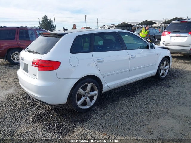 2012 AUDI A3 WAUKJAFM9CA156300 Photo 3