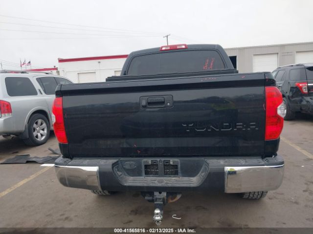 5TFDY5F15JX767746 Toyota Tundra Sr5 5.7l V8