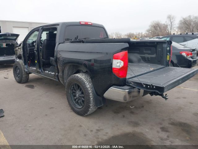 5TFDY5F15JX767746 Toyota Tundra Sr5 5.7l V8