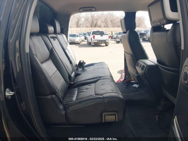 5TFDY5F15JX767746 Toyota Tundra Sr5 5.7l V8