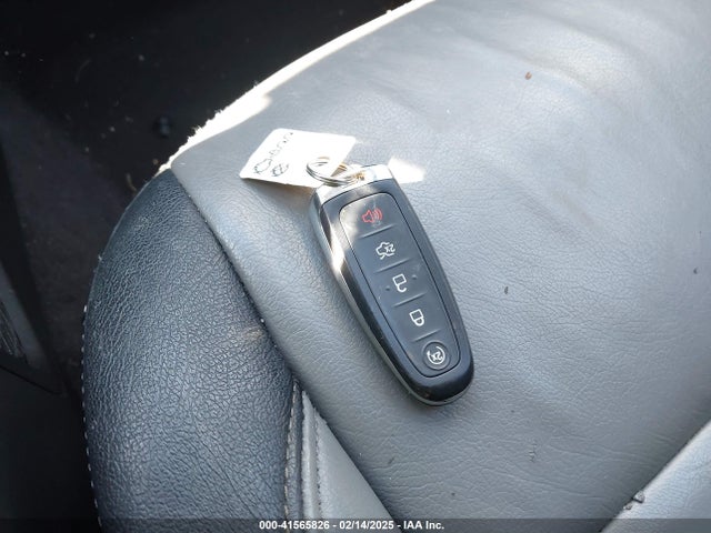 1FMCU9GD0KUA57966 Ford ESCAPE SE