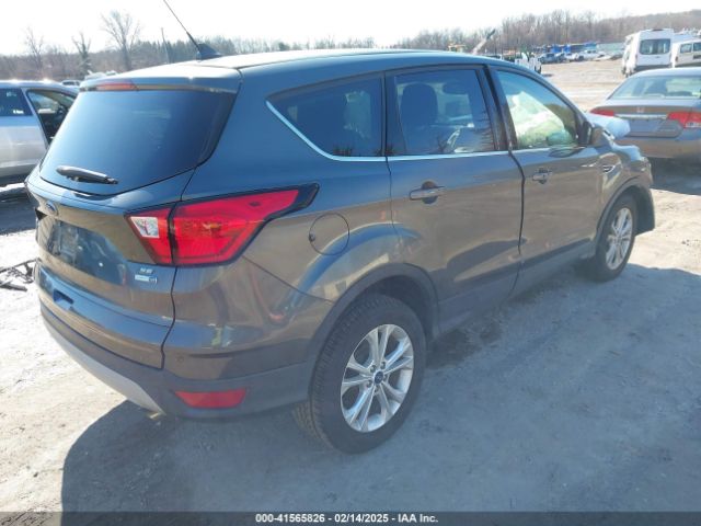 2019 FORD ESCAPE 1FMCU9GD0KUA57966 Photo 3
