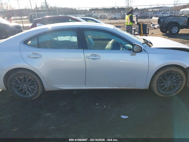 58ABK1GG0JU112260 Lexus ES 350