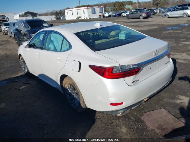 58ABK1GG0JU112260 Lexus ES 350