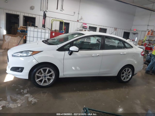 Ford FIESTA SE 2019 3FADP4BJ0KM149962 Image 15