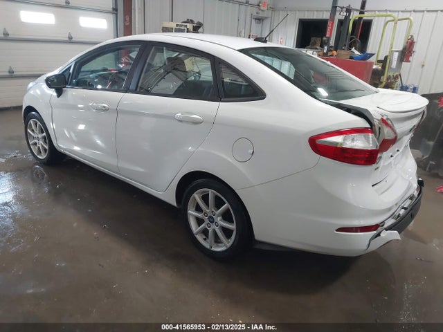 Ford FIESTA SE 2019 3FADP4BJ0KM149962 Image 3