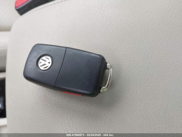 WVGBV7AX6GW058163 Volkswagen TIGUAN SE