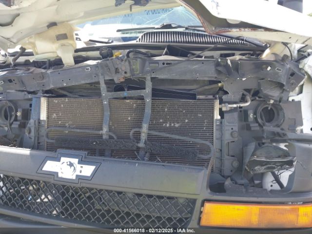 1GCWGAFF0H1311988 Chevrolet Express 2500 Work Van