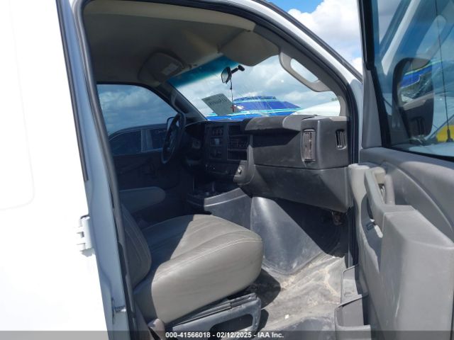 1GCWGAFF0H1311988 Chevrolet Express 2500 Work Van