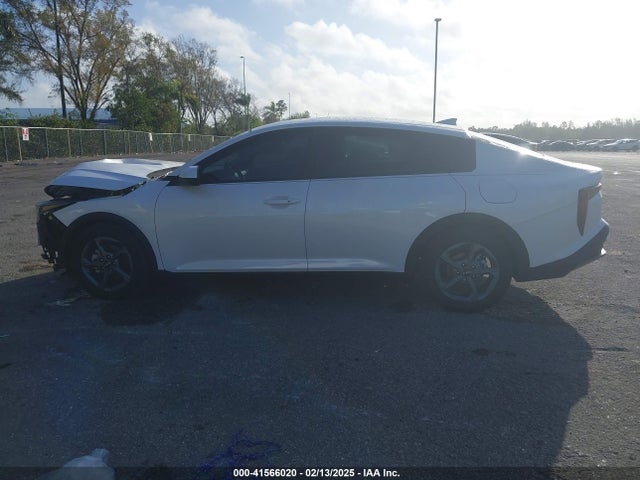 KIA K4 Lxs 2025 3KPFT4DE1SE006012 Image 15