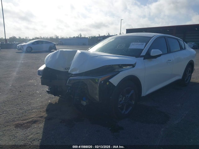 KIA K4 Lxs 2025 3KPFT4DE1SE006012 Image 6