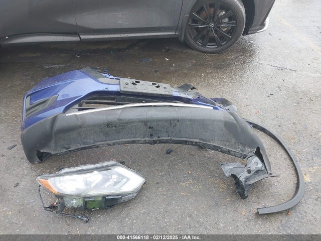 Nissan ROGUE S 2018 JN8AT2MT6JW452808 Image 12