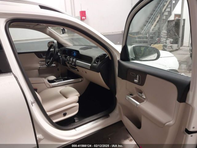 W1N4M4HBXNW175453 Mercedes-Benz Glb 250 4matic