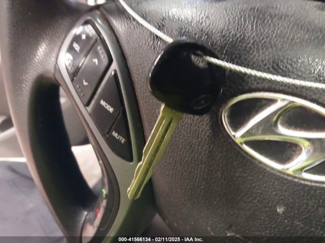 Hyundai ELANTRA SE 2016 KMHDH4AE3GU570228 Image 11
