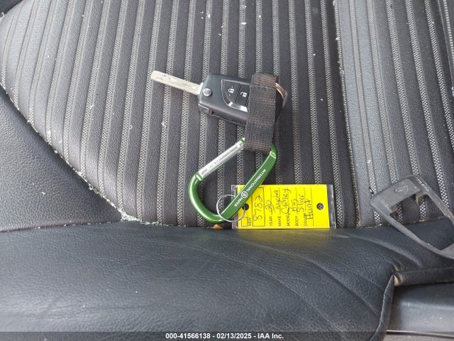 4T1G11AK3LU910056 Toyota CAMRY SE