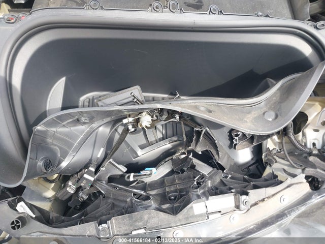 2024 TESLA MODEL Y 7SAYGDED3RF002246 Photo 9