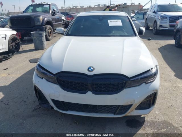 WBA5R1C59KAJ99746 BMW 330I
