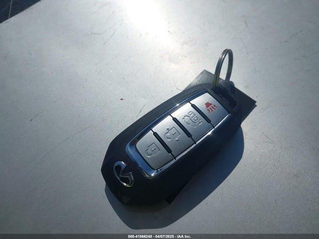 JN1EV7AP8LM205755 Infiniti 2020