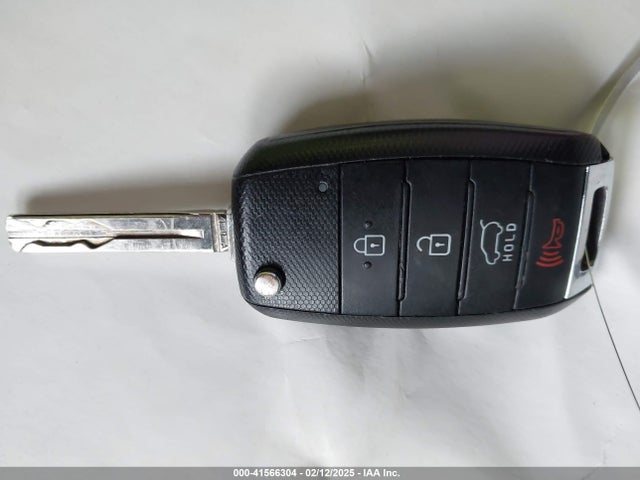 KNDJN2A28J7583041 KIA Soul