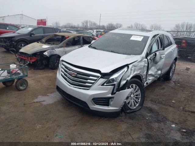2018 CADILLAC XT5 1GYKNCRS2JZ151204 Photo 1