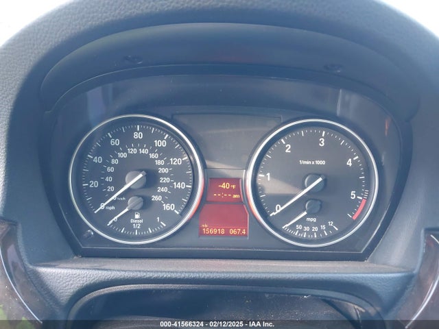 41566324 :رقم المزاد ، WBAPN7C59BA782101 vin ، 2011 Bmw 335d مزاد بيع