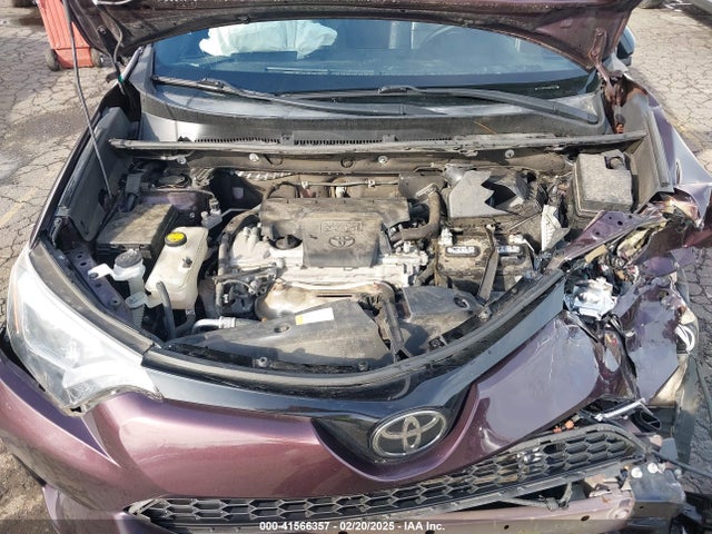 2T3JFREV0JW815632 Toyota RAV4 SE