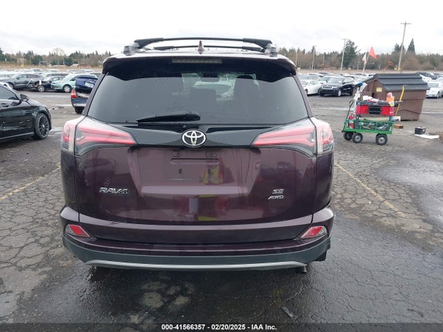 2T3JFREV0JW815632 Toyota RAV4 SE