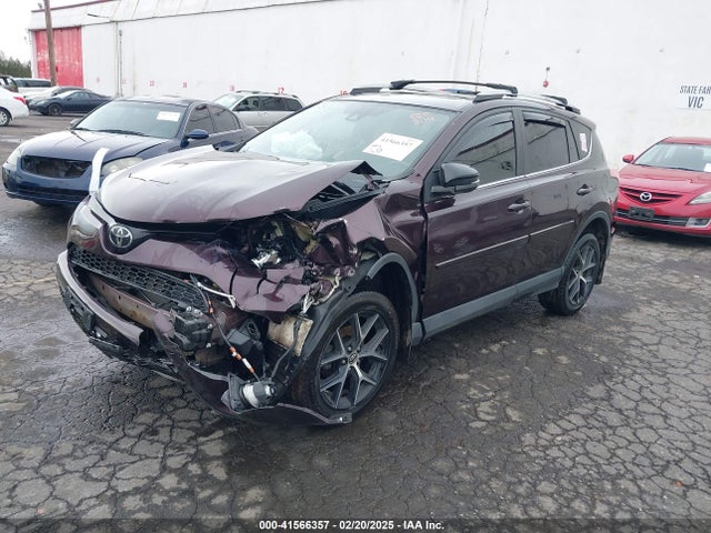 2T3JFREV0JW815632 Toyota RAV4 SE