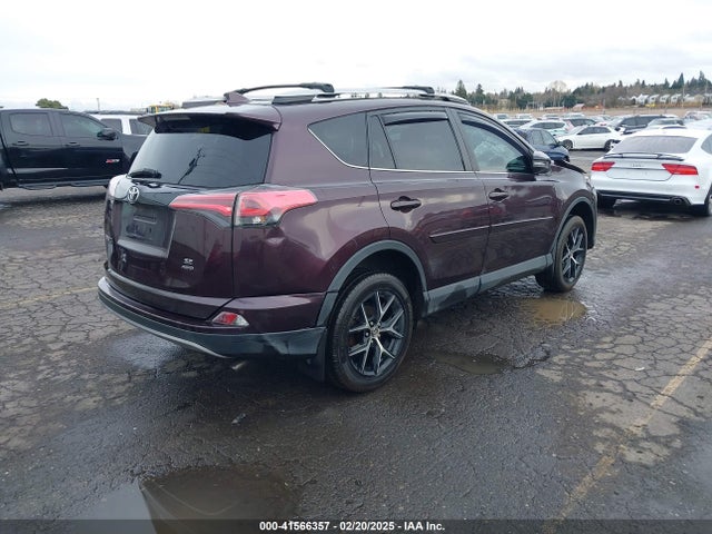 2T3JFREV0JW815632 Toyota RAV4 SE