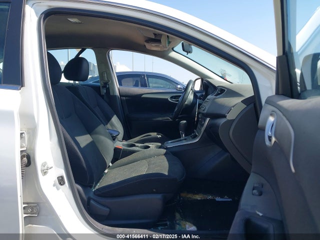 3N1AB7AP3EY244146 Nissan 2014