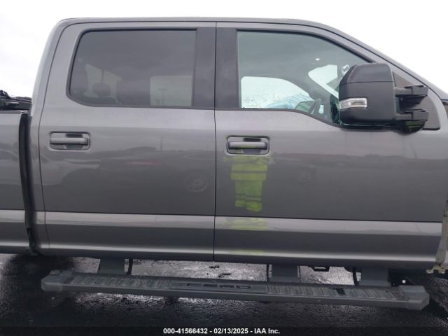 1FT7W2B62NEE57641 Ford F-250 Lariat