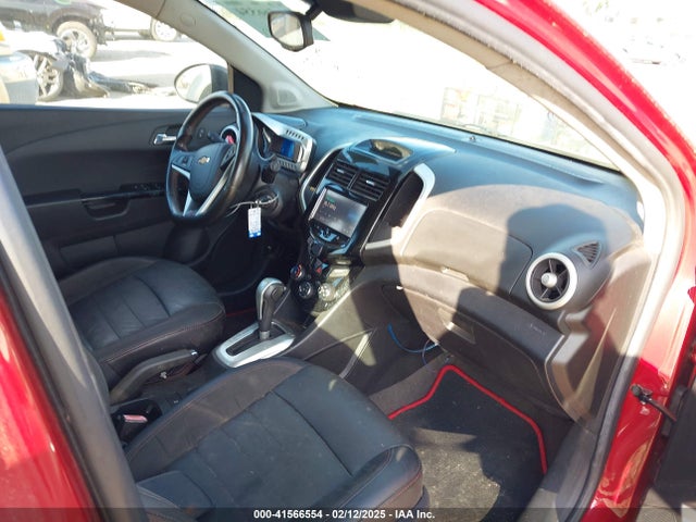 Chevrolet Sonic Rs Auto 2014 1G1JG6SB7E4175355 Image 5