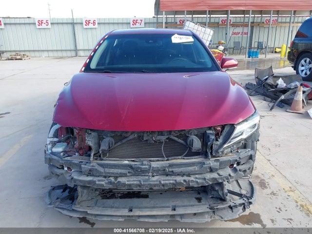 4T1B11HK3JU534794 Toyota CAMRY SE