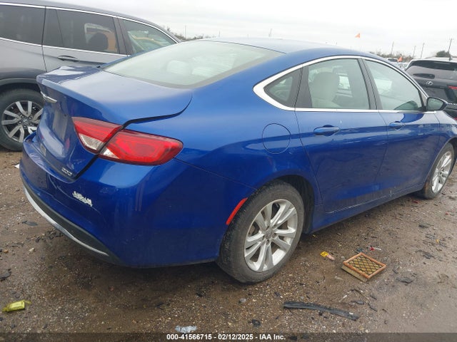 Chrysler 200 Limited 2015 1C3CCCAB5FN760835 Image 4