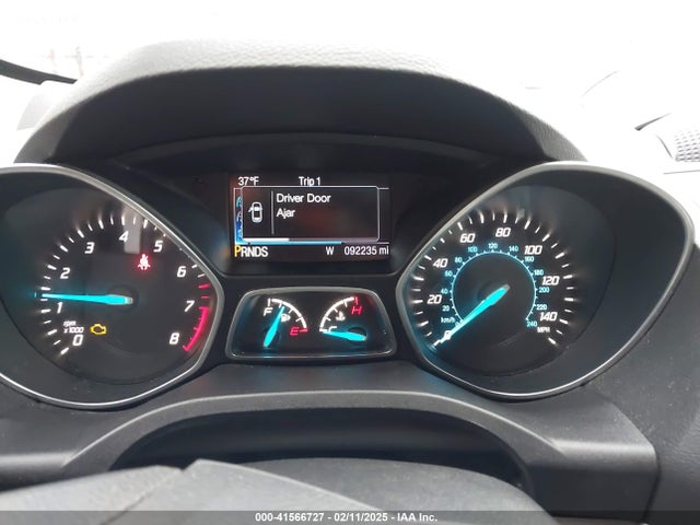 1FMCU0GX7GUB71377 Ford ESCAPE SE