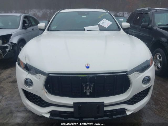 ZN661XUS9JX259573 Maserati Levante Gransport