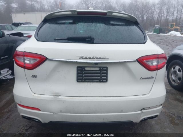 ZN661XUS9JX259573 Maserati Levante Gransport