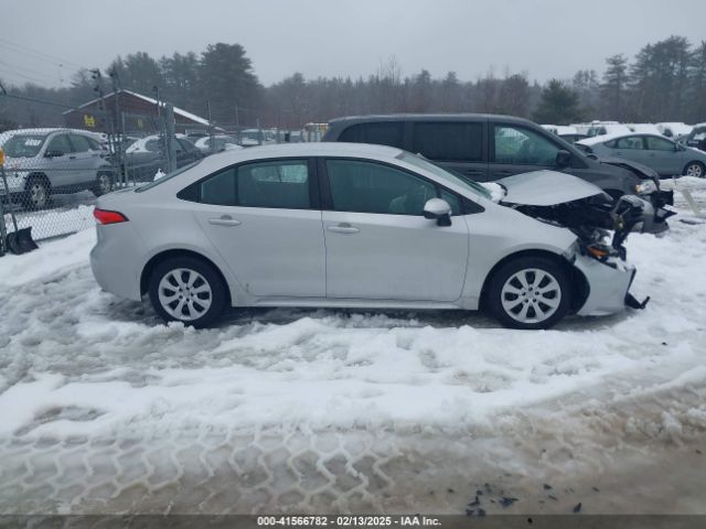 5YFEPRAE0LP090616 Toyota COROLLA LE