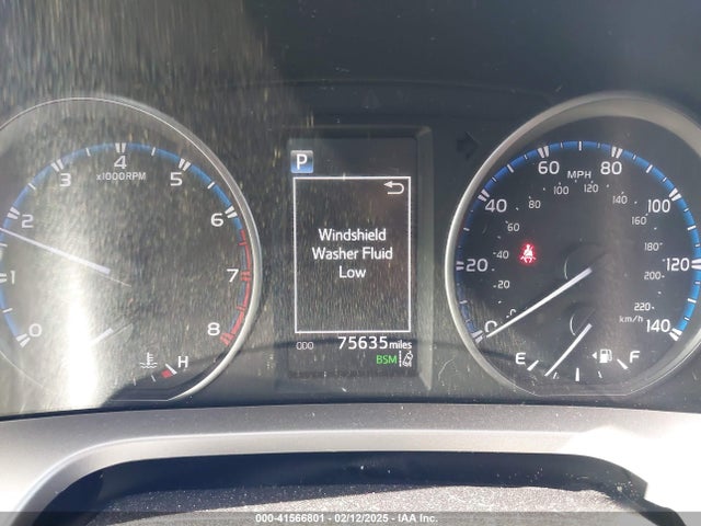 JTMWFREV9JJ169995 Toyota Rav4 Adventure/xle