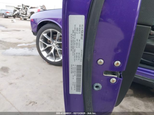 2C3CDZJG8KH541396 Dodge Challenger Gt