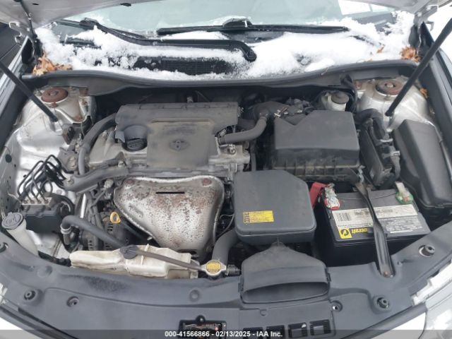 4T1BF1FKXEU398075 Toyota CAMRY SE