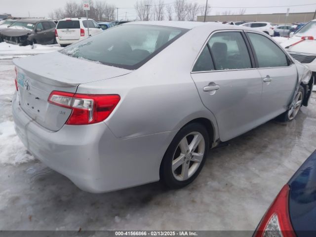 4T1BF1FKXEU398075 Toyota CAMRY SE