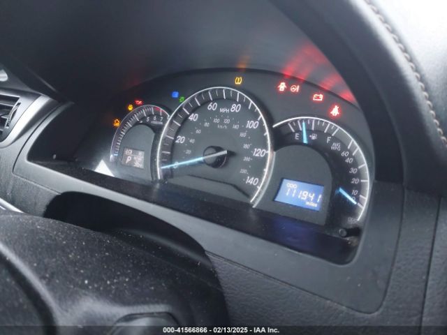 4T1BF1FKXEU398075 Toyota CAMRY SE