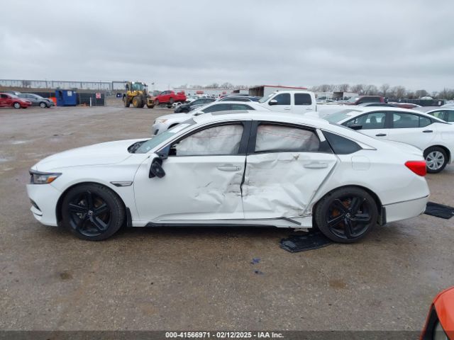 1HGCV2F93JA024886 Honda Accord Touring 2.0t